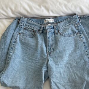 Abercrombie & Fitch “The Ultra Loose Low Rise” Jeans